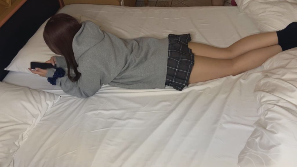 FC2-PPV-4811359 コレクション　その2-2　ゆみちゃん（仮称）