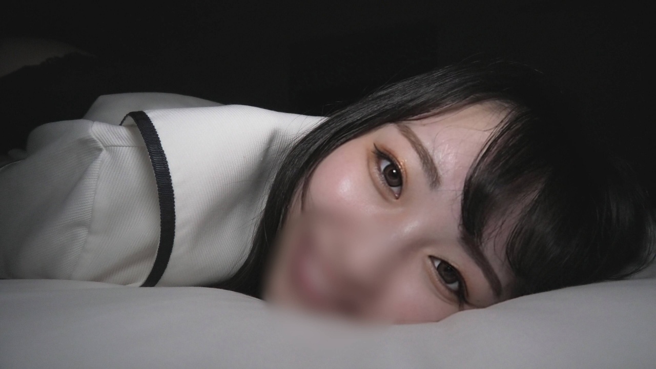 FC2-PPV-4811543 [期間限定で大放出!20000pt➡2980pt]無修正＜清純18❤身長149＞清楚で無垢！黒髪ロング！あふすくホテル呼び出して2発も種付しちゃいました！