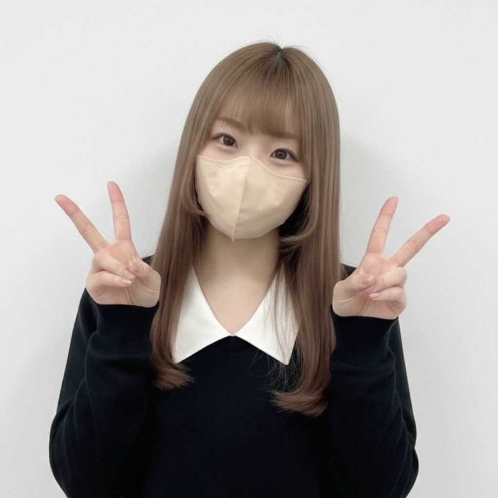 FC2-PPV-4837397 美容師を目指す148cmの低身長系美女が中出し生ハメに挑戦した一夜！