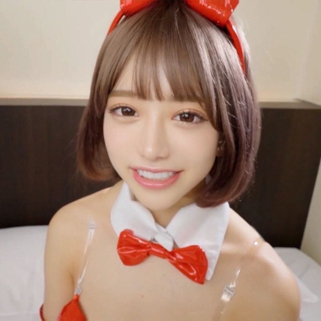 【会場投票No.1】SNS大バズリ中の激美女巨乳レイヤー　200万円でデカ尻極美体初披露　生着替え/大量中出し含む最高品質原版データ【※残１※】