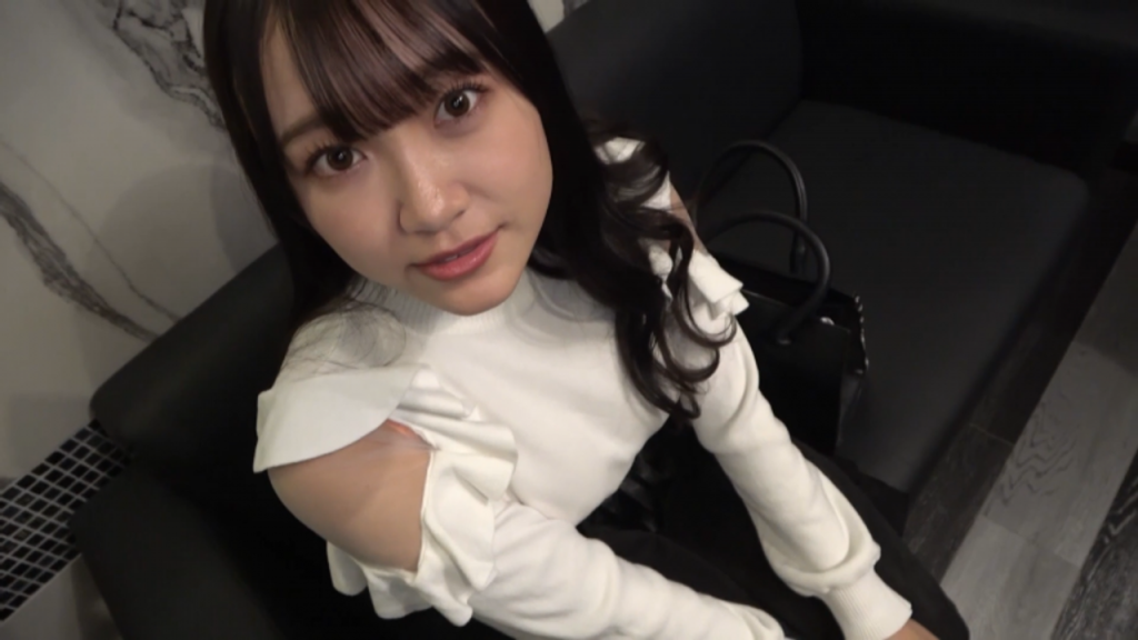 FC2-PPV-4847608【素人個撮♥】異次元デカパイを持つ奇跡の美女はチ●コ好きでもあった!!