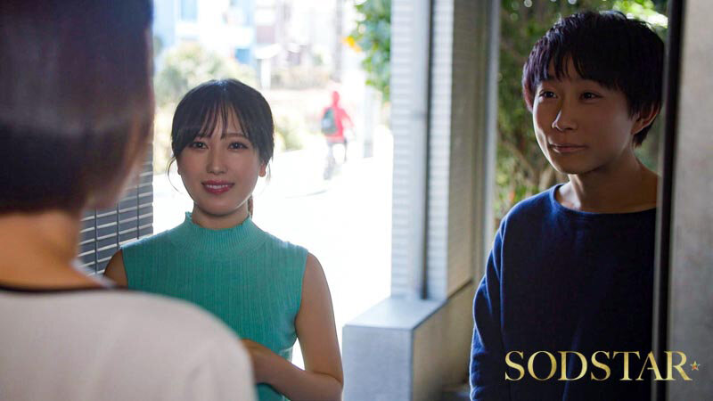 スワッピング趣味の変態夫婦にNTR性癖を植えつけられる！純粋ウブな庶民妻を金持ち夫妻に貸出したことでインモラルな快楽に沼ってしまう 小湊よつ葉 2枚目