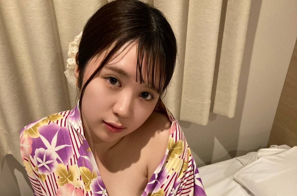 FC2-PPV-4851204【完全最新作！】大人気！エロの化身なつきちゃんと浴衣デートからの生中出しエッチをしてきました！