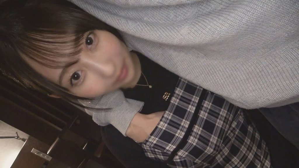FC2-PPV-4937203 清楚系なのにウルトラスケベなSEX好きすぎ女子大生・20歳☆じゅるじゅるフェラにたまらず口射⇒キツキツまんこを鬼ピストン（さわやん）